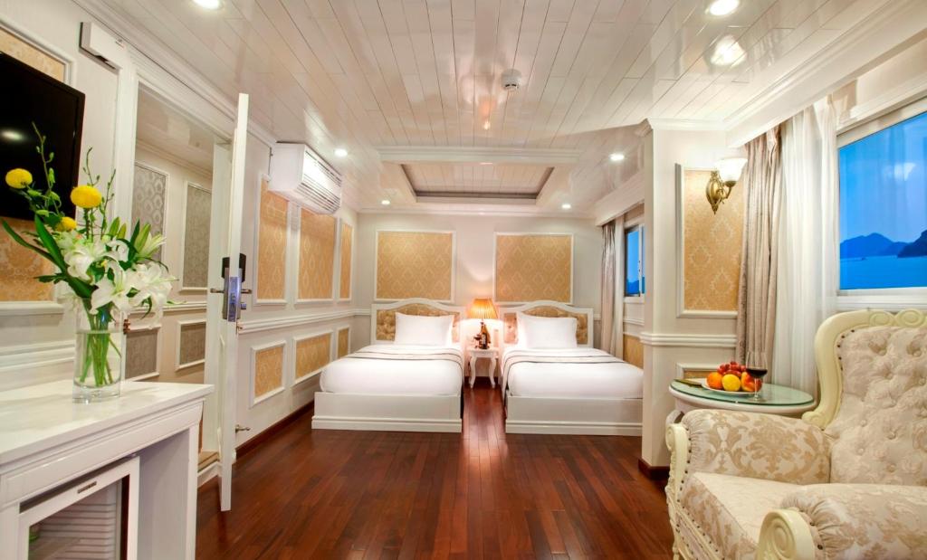 Signature Halong Cruise - 5