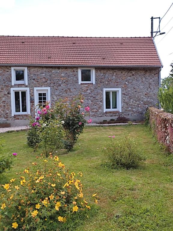 Photo de la galerie de l'établissement Le gîte des Aulnettes, à Montolivet