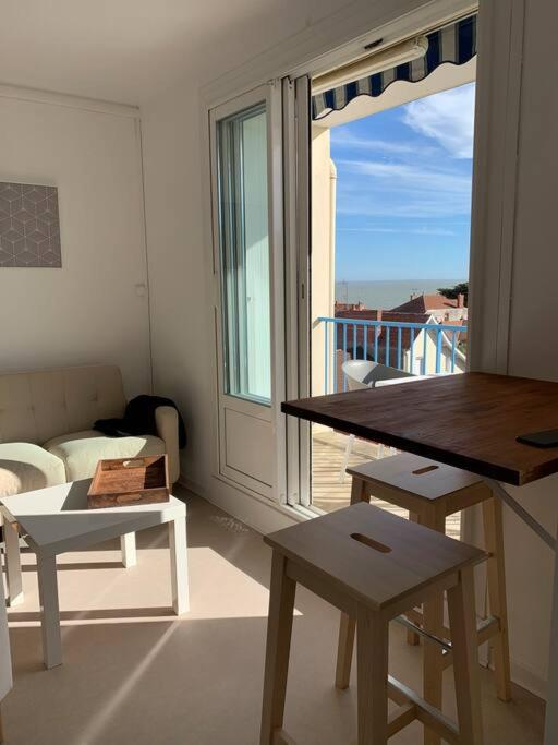 Balkón alebo terasa v ubytovaní Studio face mer Accès direct à la plage
