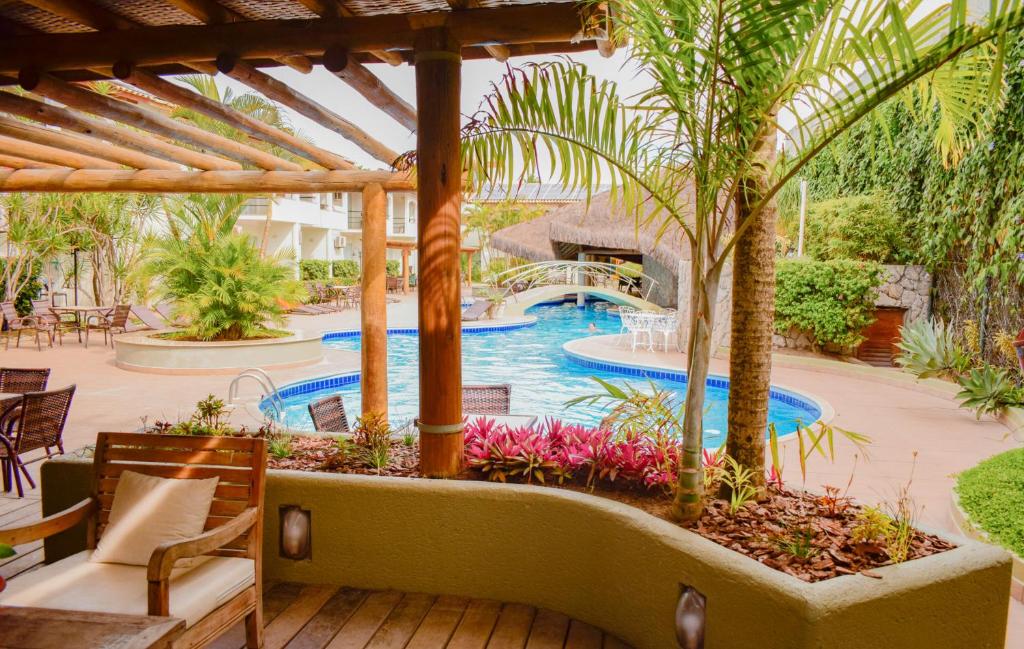 Bazén v ubytování Sarana Praia Hotel nebo v jeho okolí