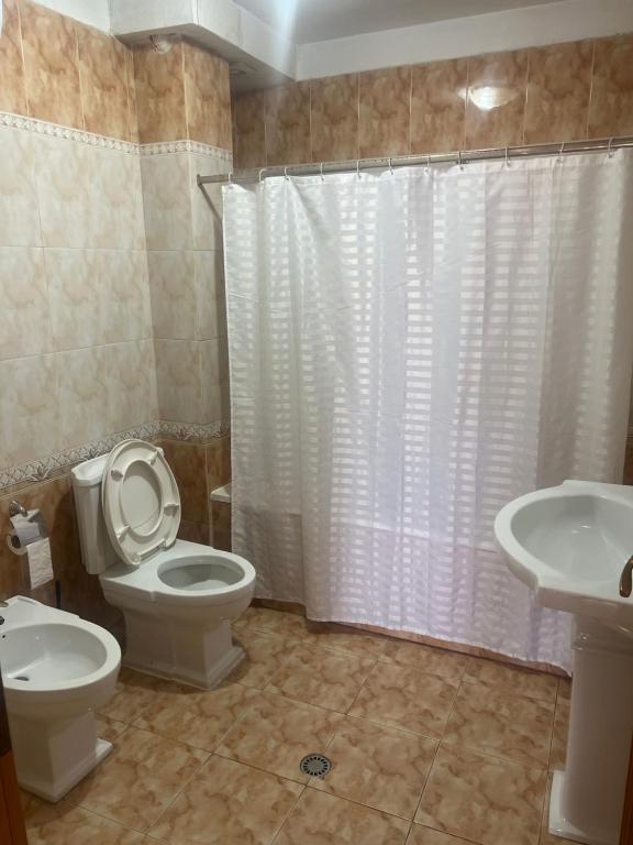 City Central Apartment 2 - Image 3