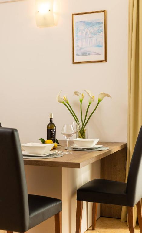 Villa Erna - Apartamento De Una Habitación Con Balcón