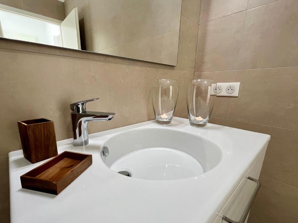 Fotografia z galérie ubytovania kallistella, splendide T3 neuf de haut standing en toit terrasse dominant le golfe d'Ajaccio, terrasse de 70m2 v destinácii Ajaccio