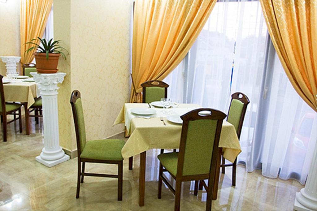 RHC Royal Hotel - Resim 39