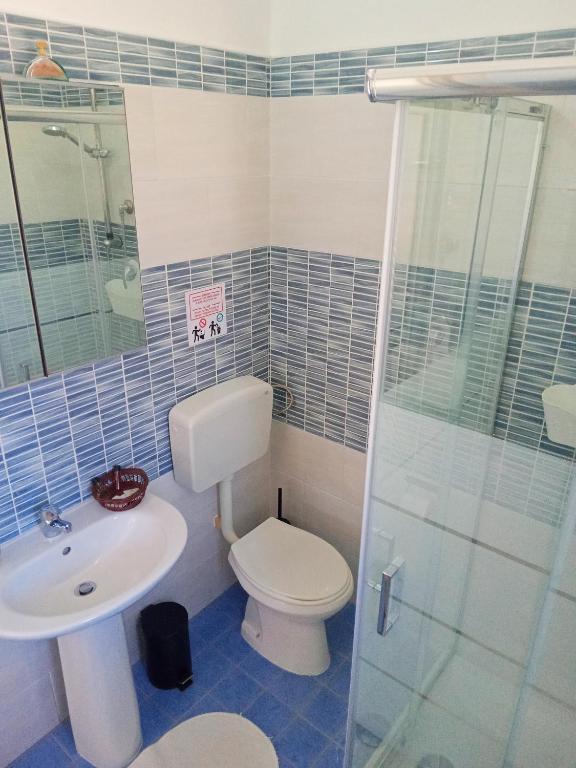 Koupelna v ubytování Sicilia Room