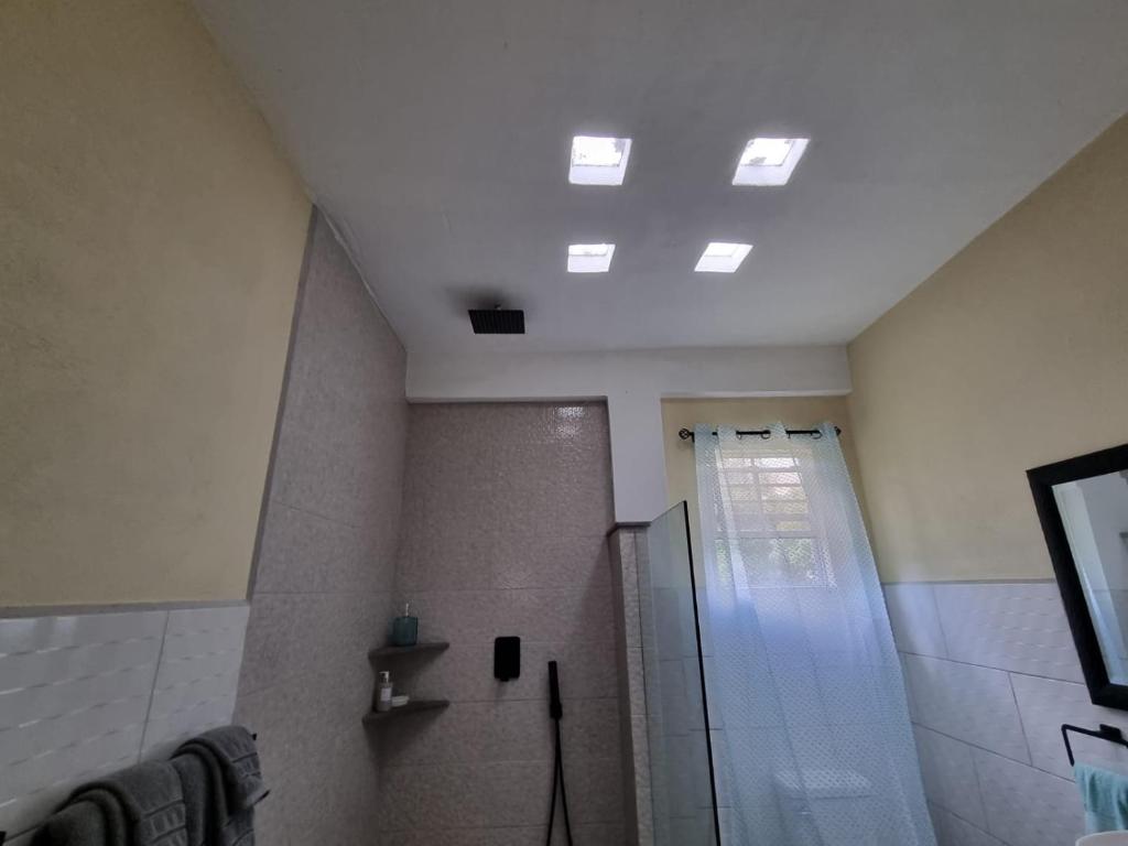 Koupelna v ubytování Tropical Suites