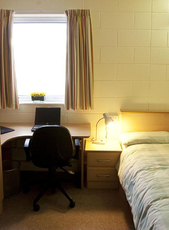 Castlewhite Apartments - UCC Summer Beds