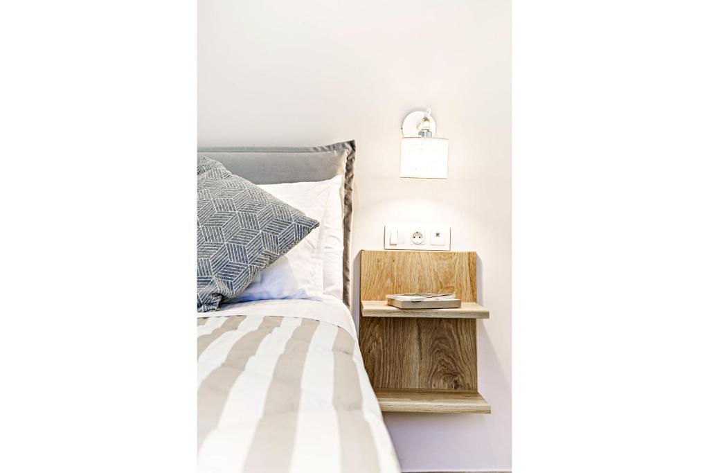 Ionian Citizen Atelier - 9