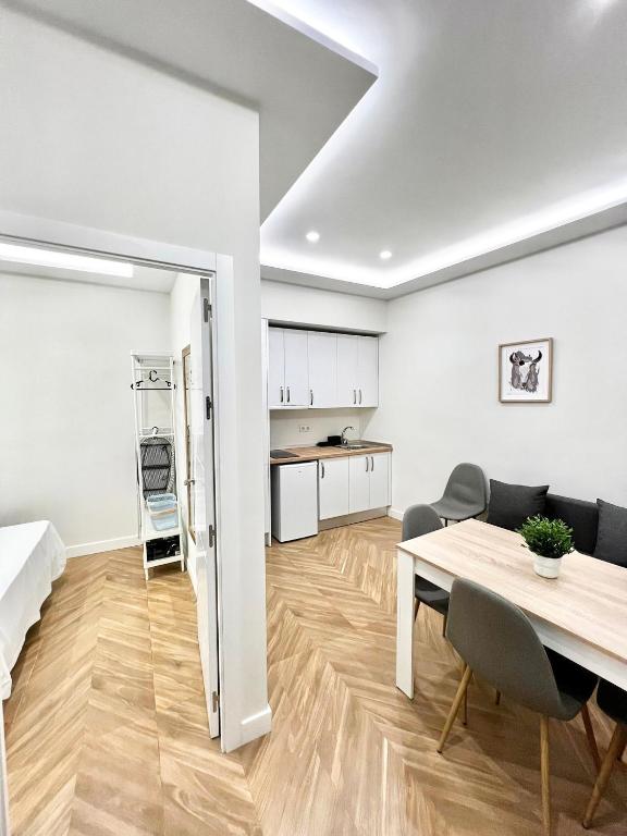 A kitchen or kitchenette at Apartamento El Horno