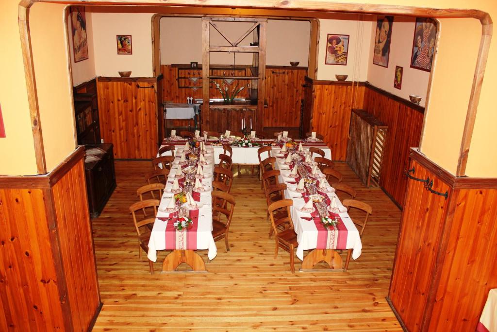 Restaurace v ubytování Hotel Central