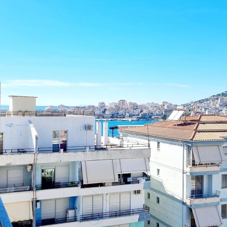 Flori Apartments - Apartment With Sea View