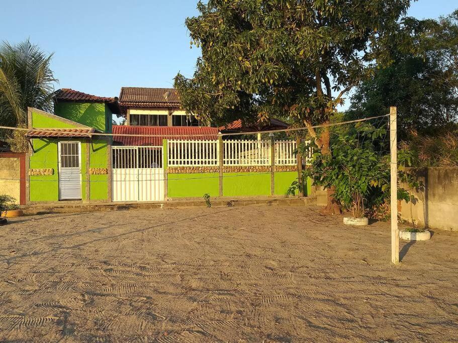 O edifício em que a casa de temporada se localiza
