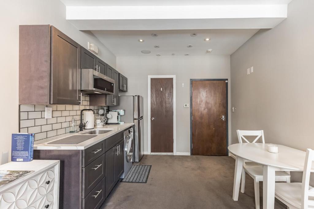 Cozy Studio Loft Old City Quaint cobblestone St - Studio -appartement