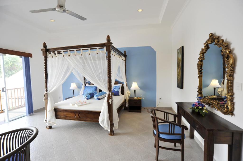 Aquarius Beach Hotel - 19