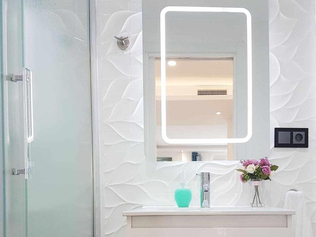 Kúpeľňa v ubytovaní Pepes Home 3 habitaciones & parking gratis