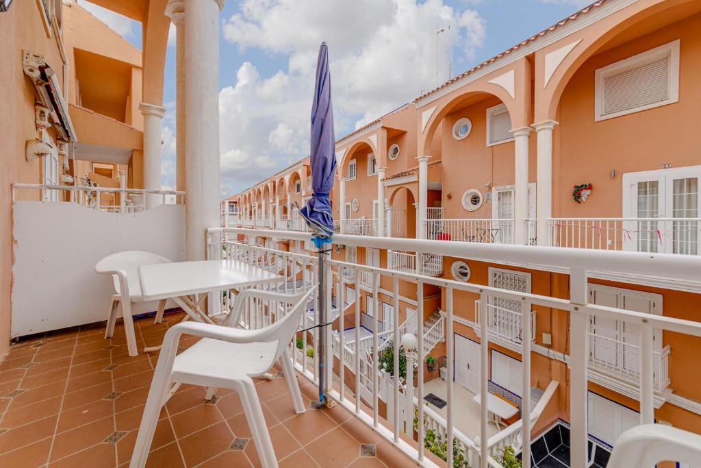 A balcony or terrace at La Mata 002-04