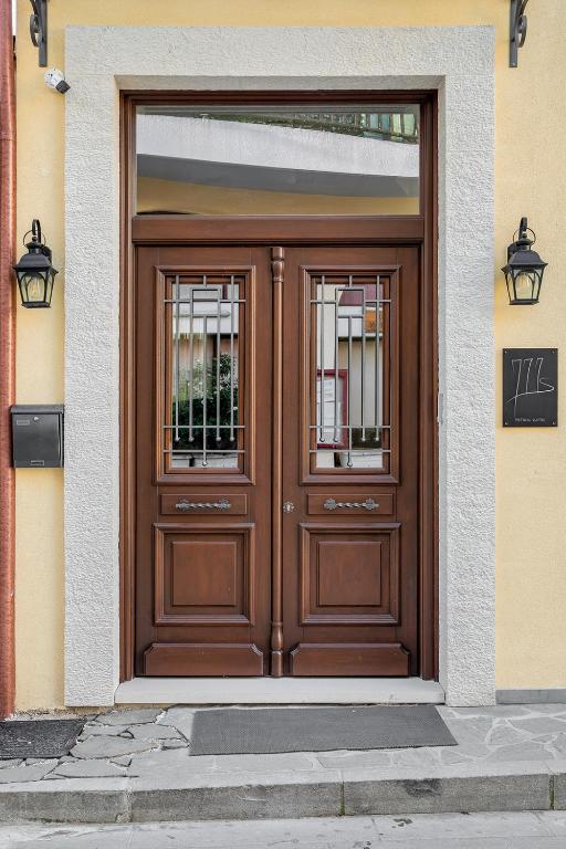 Petrou Suites - Resim 16