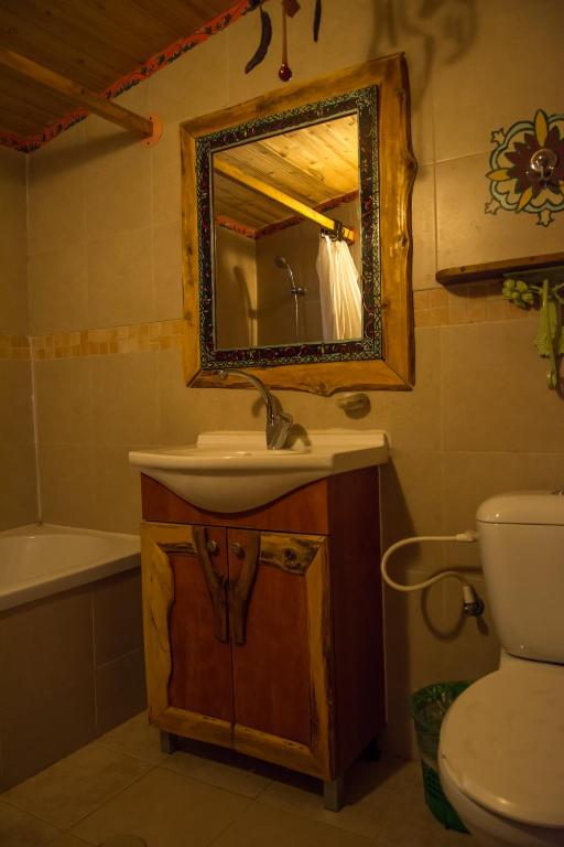 Koupelna v ubytování Kfar Hanokdim - Desert Guest Rooms
