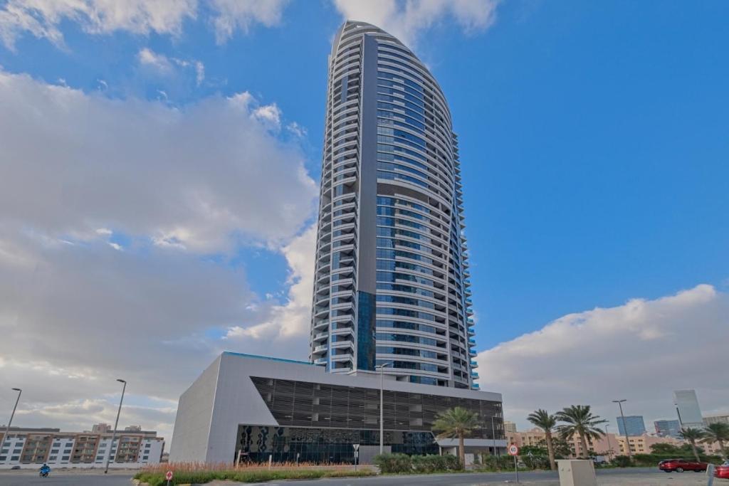 O2R26- Elegant Studio in O2 Residential Tower