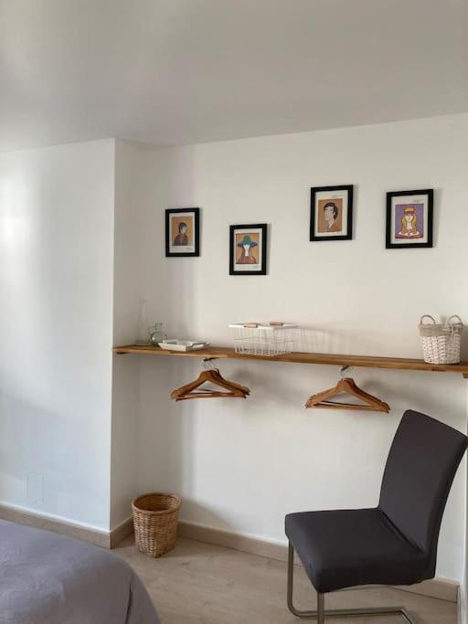 Posedenie v ubytovaní Appartement Les Corsaires