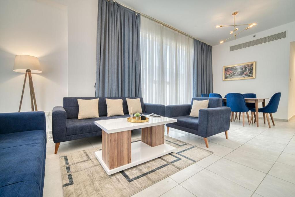 2 Bedroom Apartment at Tara 2 in Al Quoz by PK Holidays, Dubai (updated