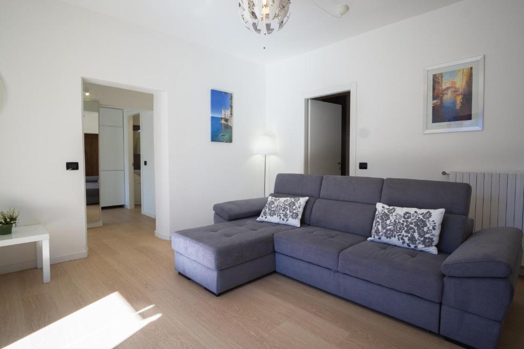 Posezení v ubytování Panoramic Apartment Italian Alps Valtellina near Sondrio, Tirano