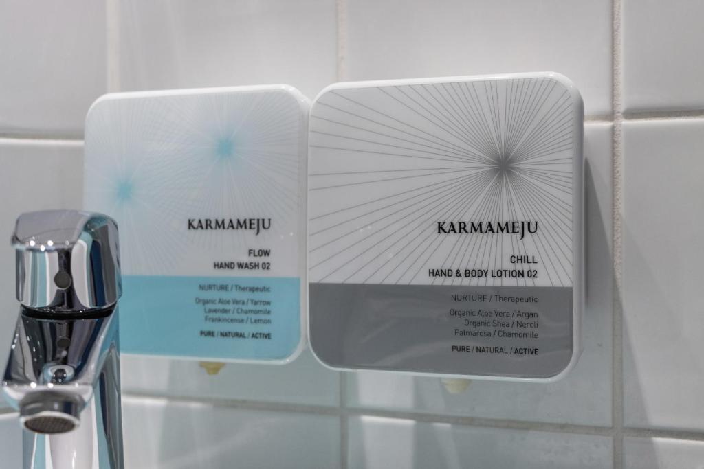 The Square - Resim 26