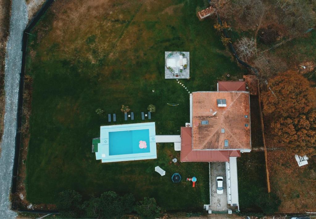 Letecký snímek ubytování Private Villa With Heated Special Pool & Huge Sheltered Garden in Sapanca