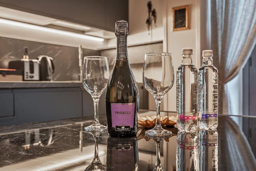 Luxury suite Como italokat is kínál