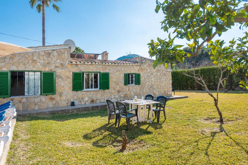 Can Delfin, villa para 8 con piscina cerca del mar, Alcudia ...