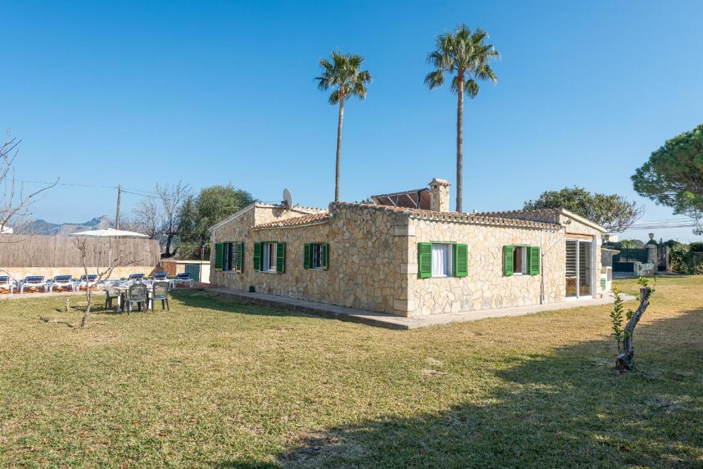 Can Delfin, villa para 8 con piscina cerca del mar, Alcudia ...