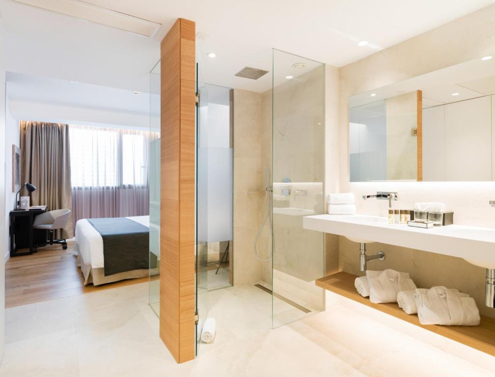 Nakar Hotel - Habitación Doble Superior O Twin