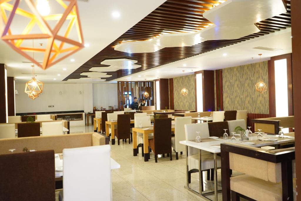 Restaurace v ubytování Himal Resort