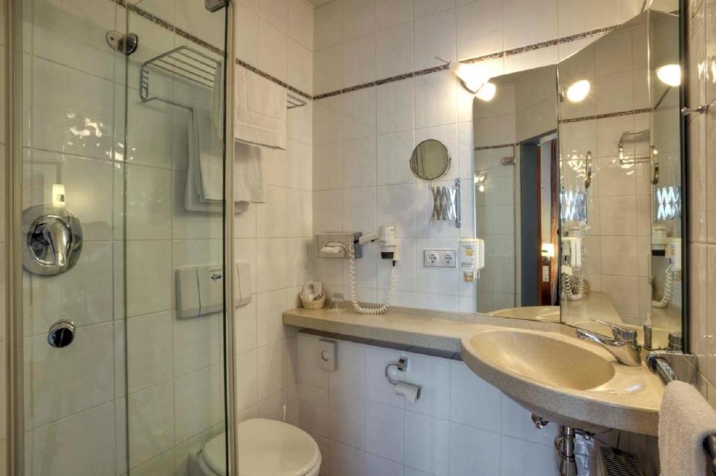 Koupelna v ubytování Hotel Schiller