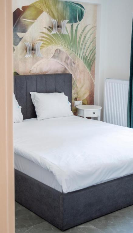 The Caravan Apartments - 6