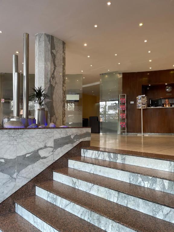 Fuajee või vastuvõtt majutusasutuses Luxury Family Hotel Bílá Labuť