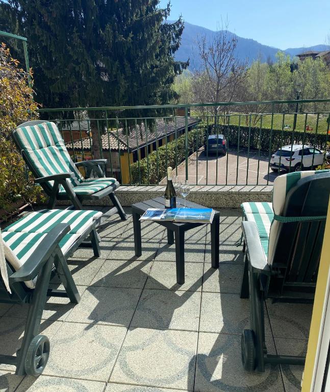 Nespecifikovaný výhled na hory nebo výhled na hory při pohledu z hotelu