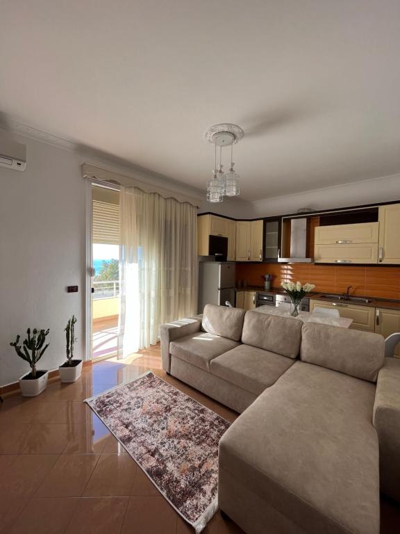 Da Vinci Sea View Apartament - Imazhi 4