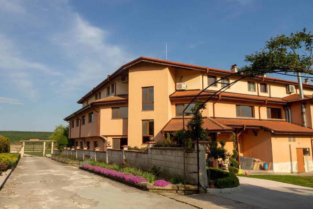 Eco complex Dobri dol