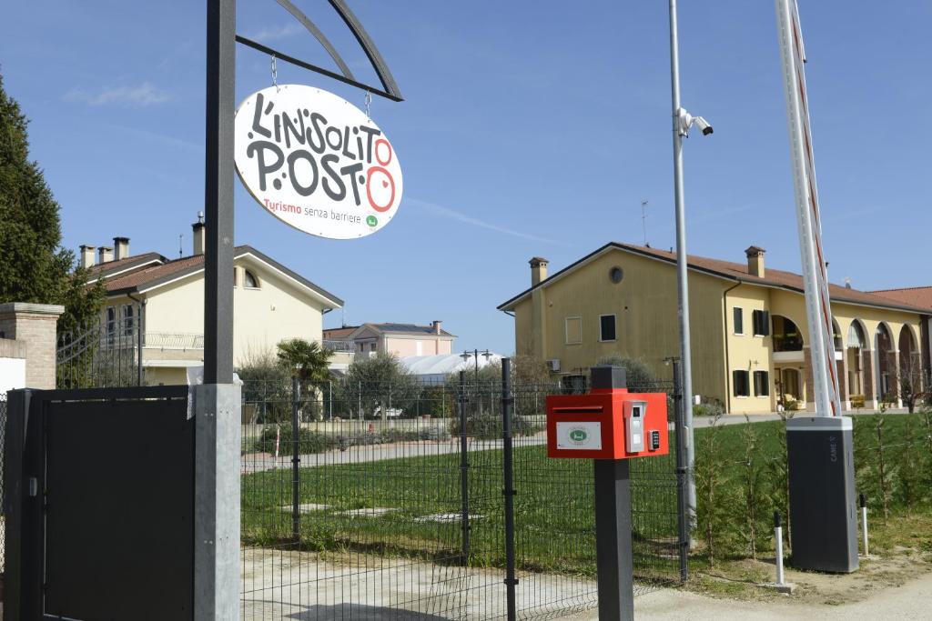 Certifikát, hodnocení, plakát nebo jiný dokument vystavený v ubytování L'Insolito Posto