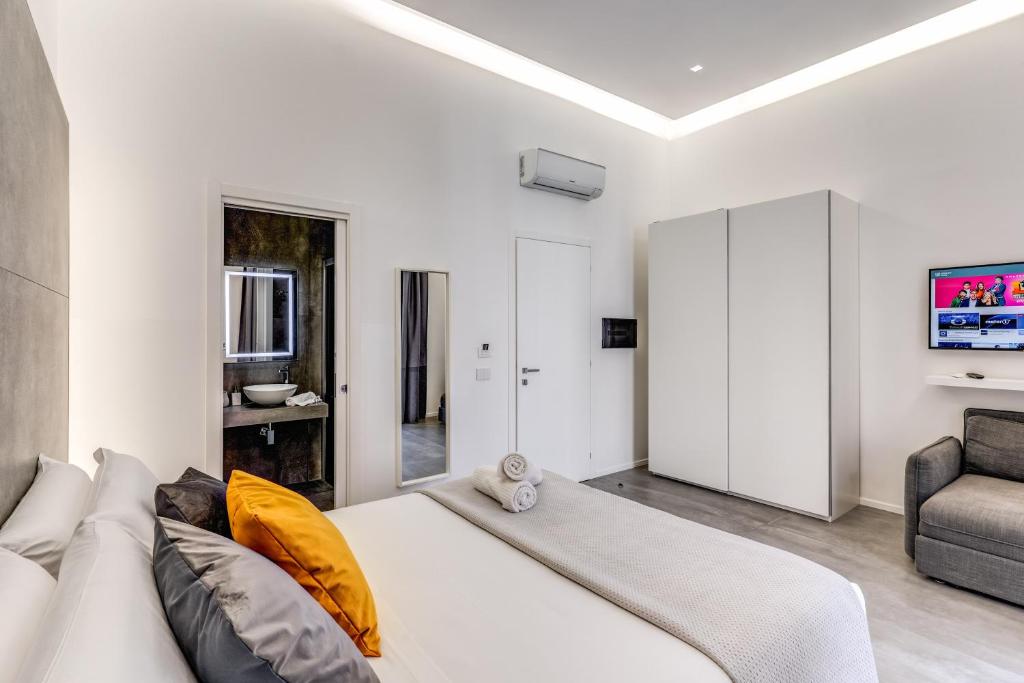 Gallery Suite Naples - 14