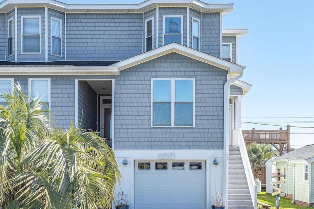 Kure Sunrise, Kure Beach (updated prices 2024)