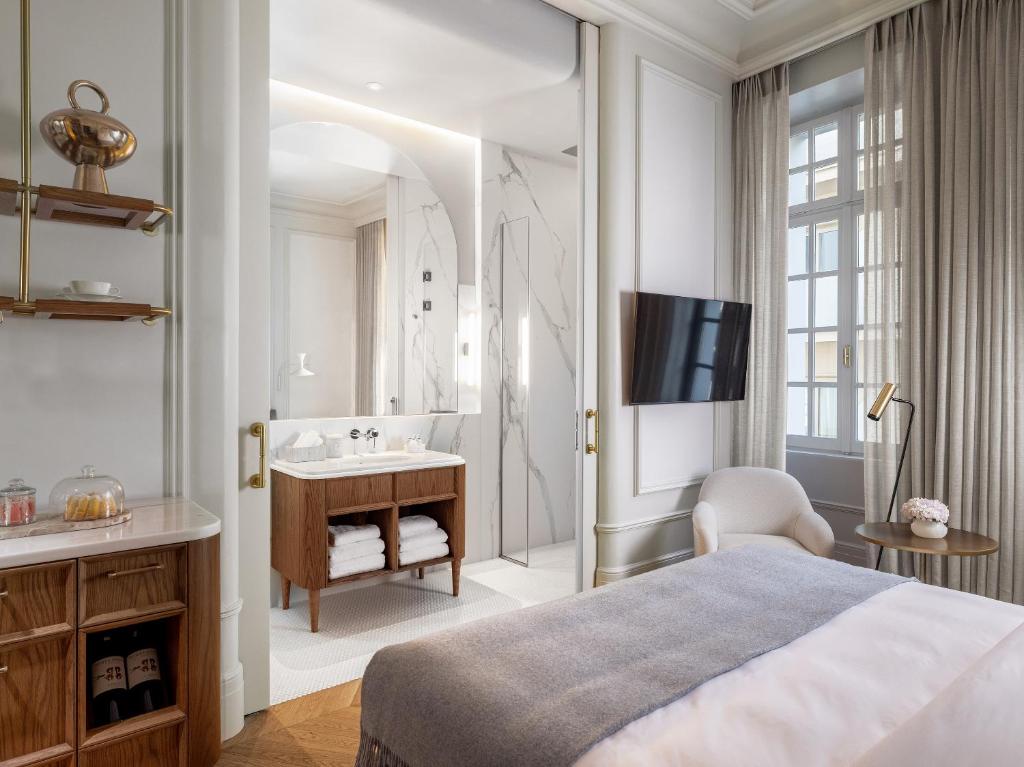 The Dolli at Acropolis, A Hotel to Live - 11