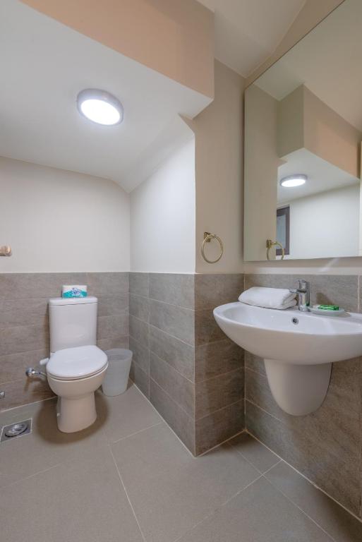 Koupelna v ubytování NEW! Gouna, Cyan Cozy 3BR Townhouse Lagoon & Pool