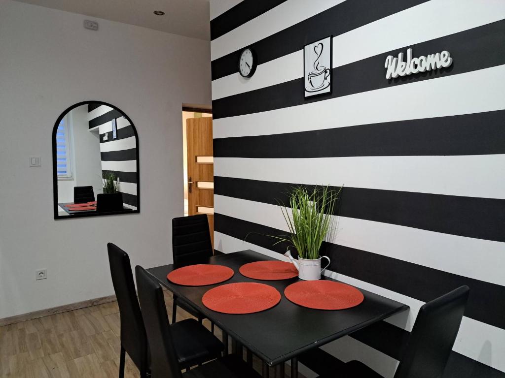 Luna Apartman 3300 Eger, 14 Barkóczy utca kép - 1