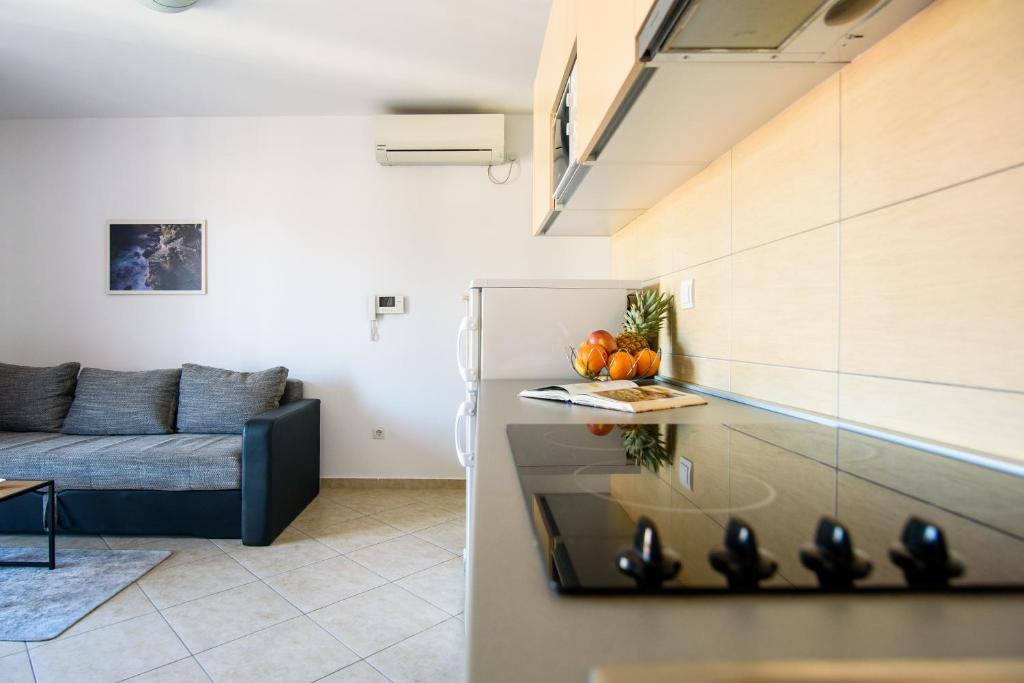 California Apartments - 10