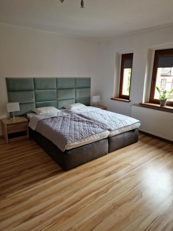 Eastside Apartments - Sanatoryjna 29 - Two-Bedroom Apartment
