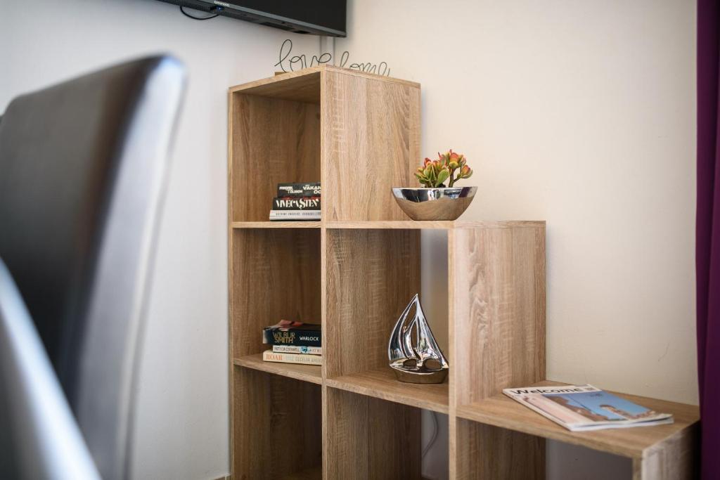 California Apartments - 9