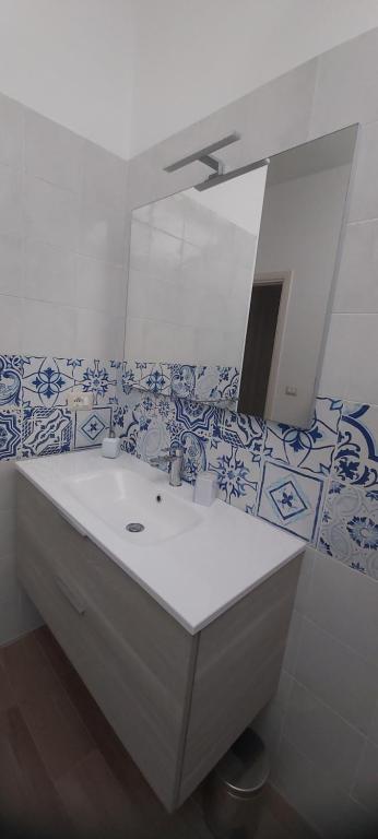 Koupelna v ubytování PACHINO - Casa nanu - un bilocale 75mq e un monolocale 40mq
