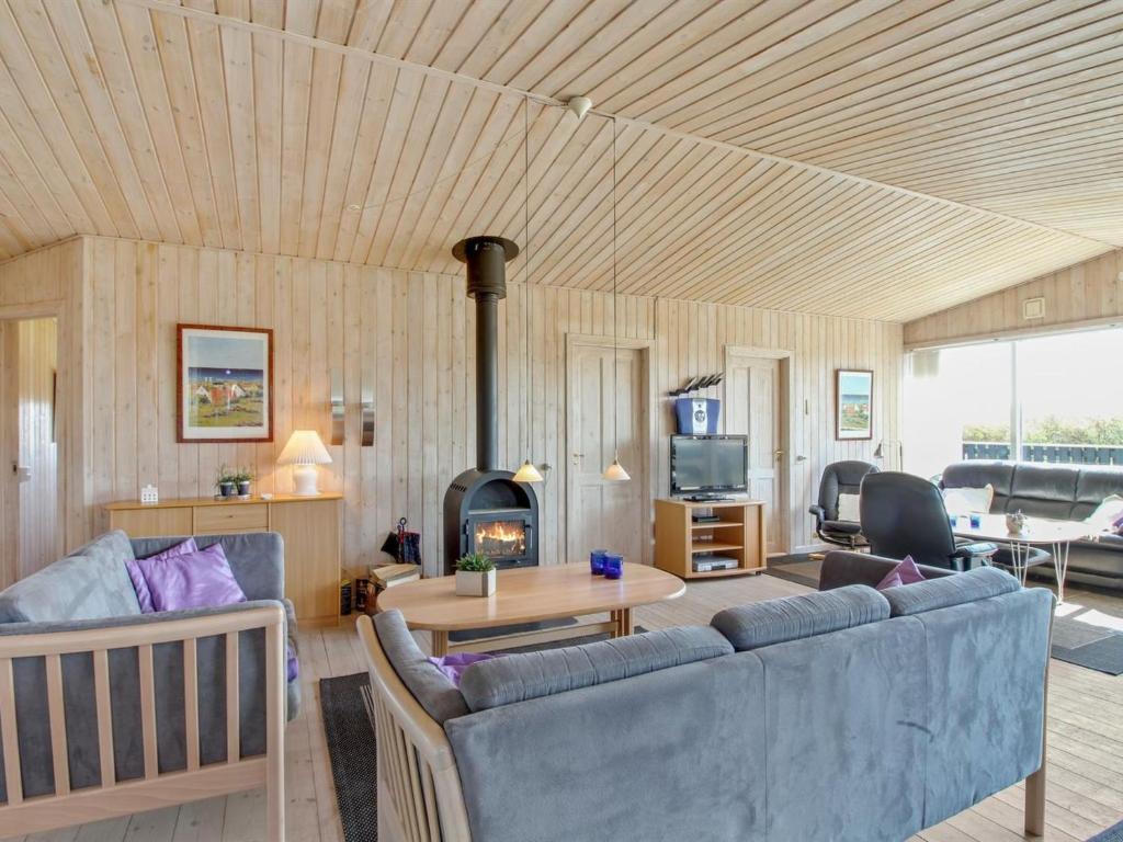 Posezení v ubytování Holiday Home Benjamina - 530m to the inlet by Interhome